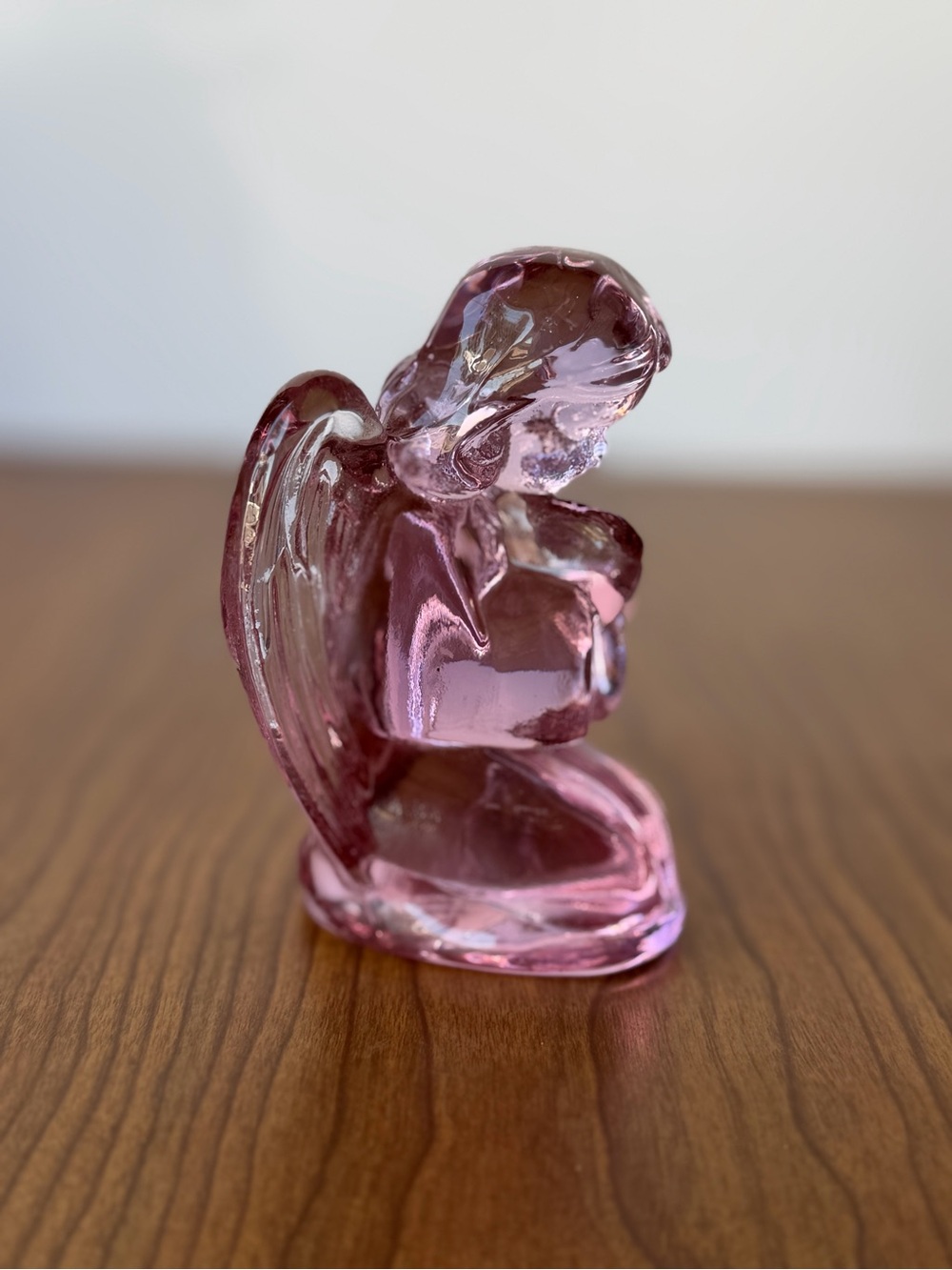 Mosser? Pink GLOWY Glass Angel Figurine - Decorative Home Accent